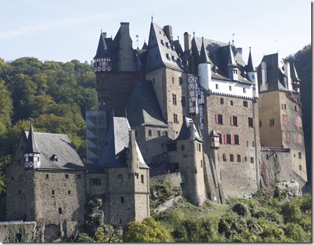 101011-Burg_Eltz_1024x