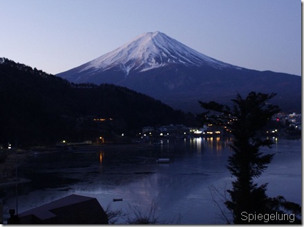 Fuji_Spiegelt_Sich_Im_See_MG_2208_1000x