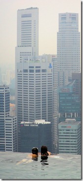 Singapur, Marina Bay Sands, Schwimmen am Abgrund SAM_4417x1000
