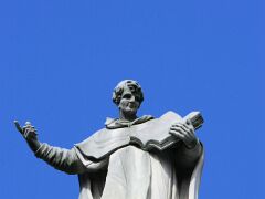 Dresden_Hofkirche_Balustrade_Heiliger_IMG_4327