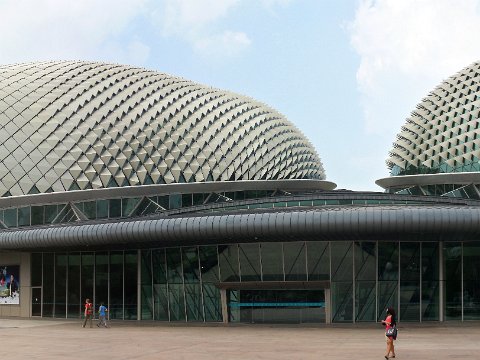 Singapur, Theater in Form einer Durian SAM_4327_stitch