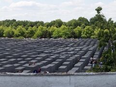 Memorial_Berlin-6028_stitch_5000x