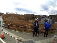 010-workers_00_20_30