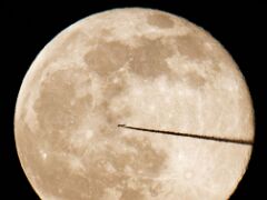 Mond_03