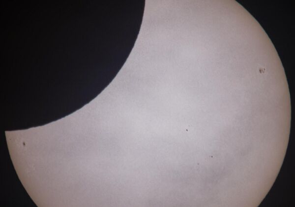 10 - Sonnenfinsternis