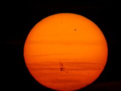 240508 20.51 MESZ R6HS4415 Sonne