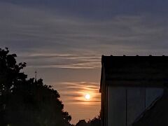250611_03.43MESZ. Mond, 399878km,Erbeermond, niederigster-2043