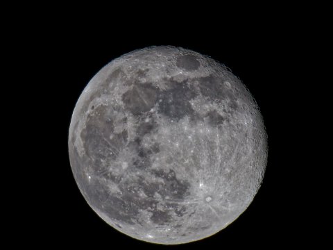 260105_16.31MEZ,Mond,R6HS9978