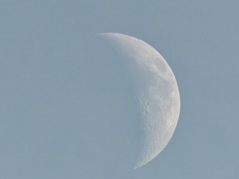 260124_12.30MEZ,Mond,R6HS0908